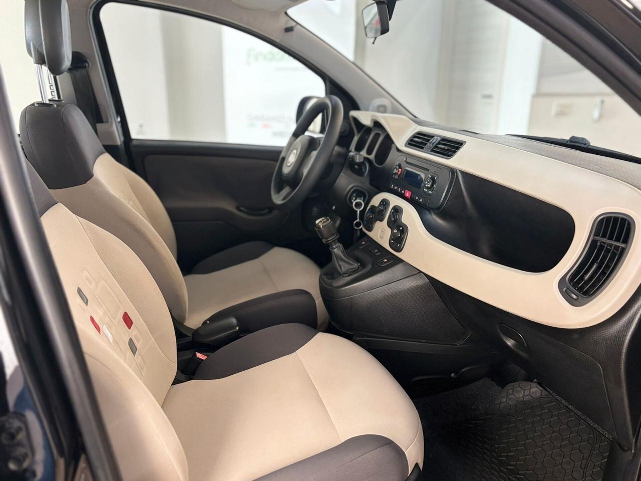 Fiat Panda 1.2 BENZ 2015 CLIMA 5 POSTI