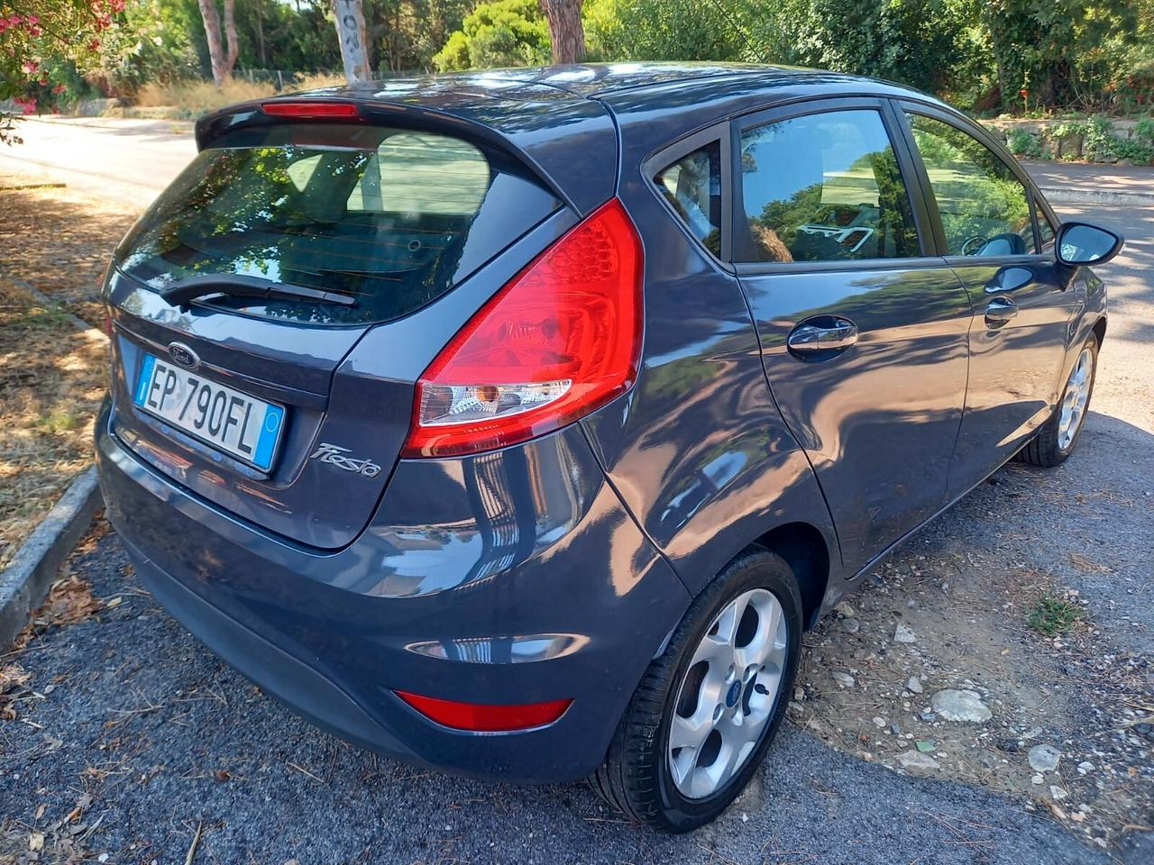 Ford Fiesta 1.4 93cv GPL Rinnovato Garanzia 12m