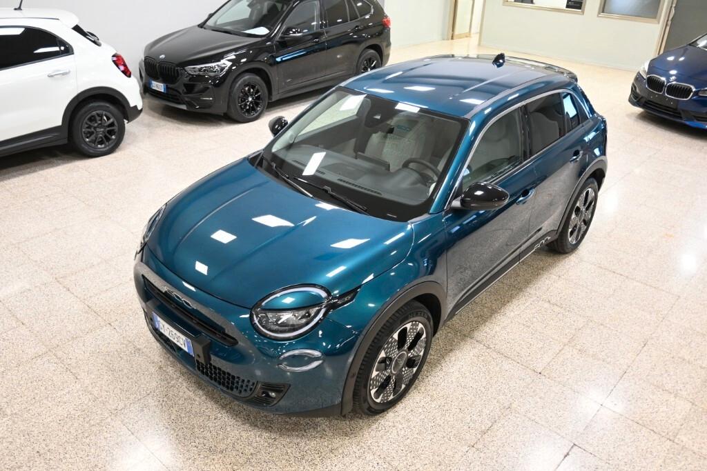 Fiat 600 Hybrid 136 CV DCT MHEV La Prima