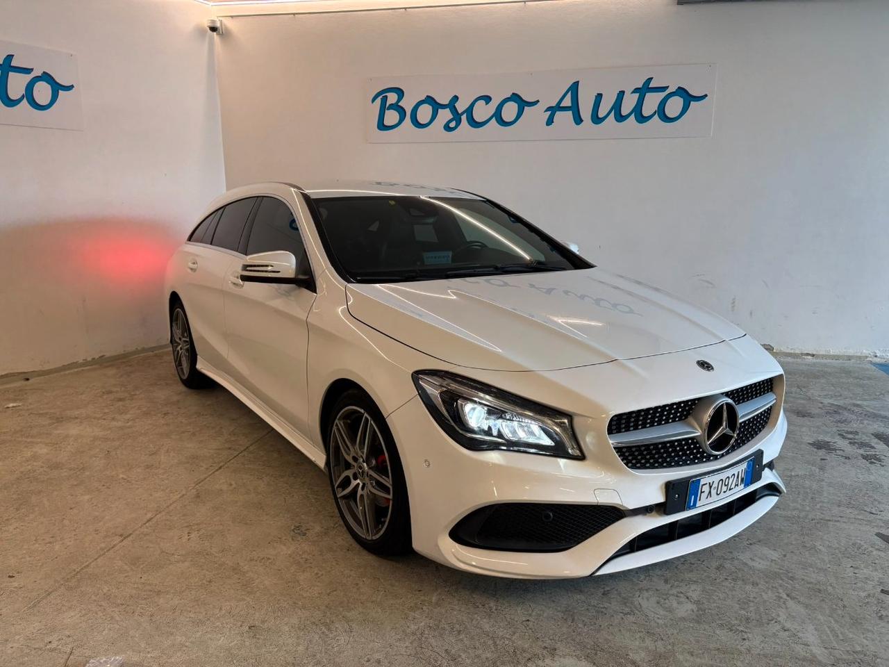 Mercedes-Benz CLA 200 d Shooting Brake Premium S.W.