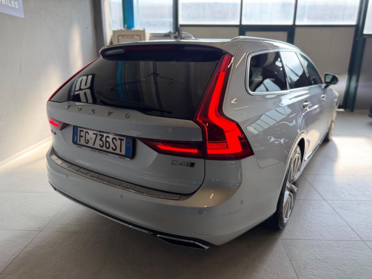 Volvo V90 D4 EU6B INSCRIPTION KMCERT GARANZ