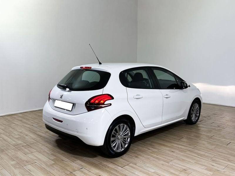 Peugeot 208 PureTech 82 5p. GPL Active