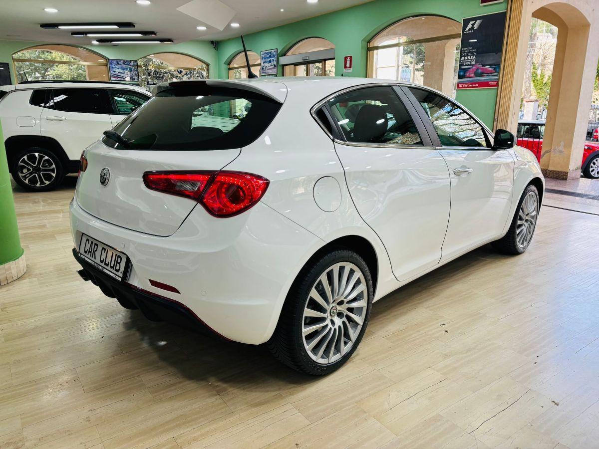 Alfa Romeo Giulietta 1.6 Jtdm-2 120cv Pacchetto Veloce
