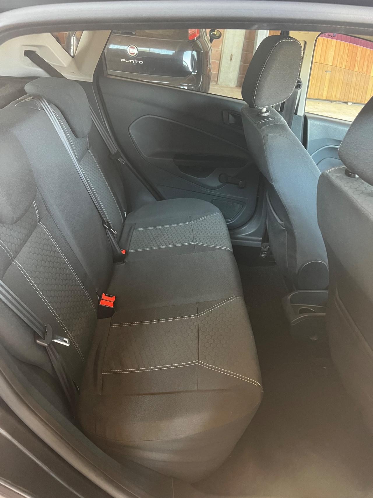 Ford Fiesta 1.4 5 porte Bz.- GPL Titanium