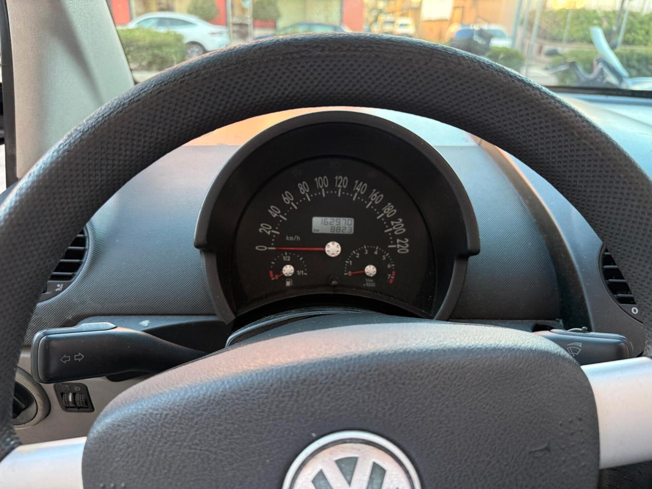Volkswagen New Beetle 1.6 102CV Cabrio