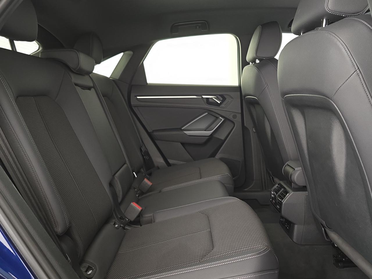 Audi Q3 sportback 35 2.0 tdi s line edition s-tronic