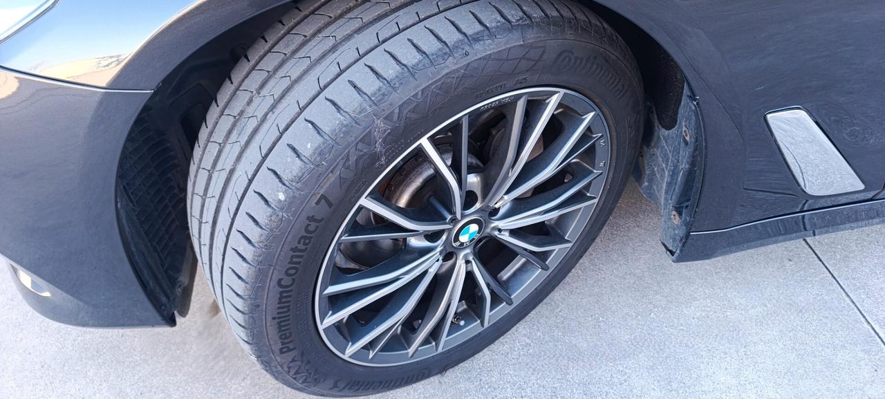 Bmw 520 520d aut. Touring Business- Service Bmw - Uniproprietario