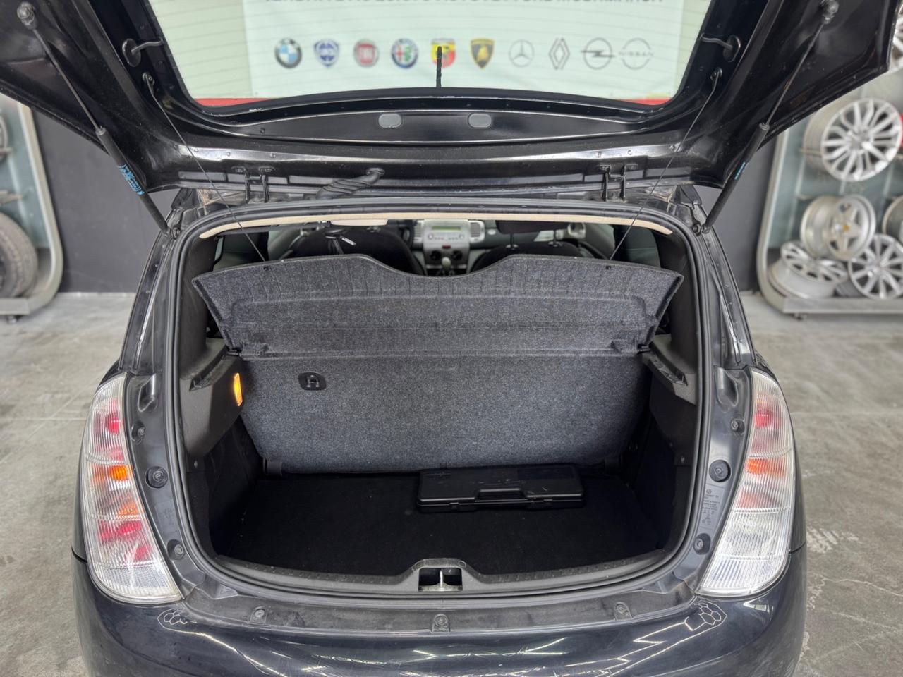 Lancia Ypsilon 1.2 Benzina ADATTA PER NEOPATENTATI