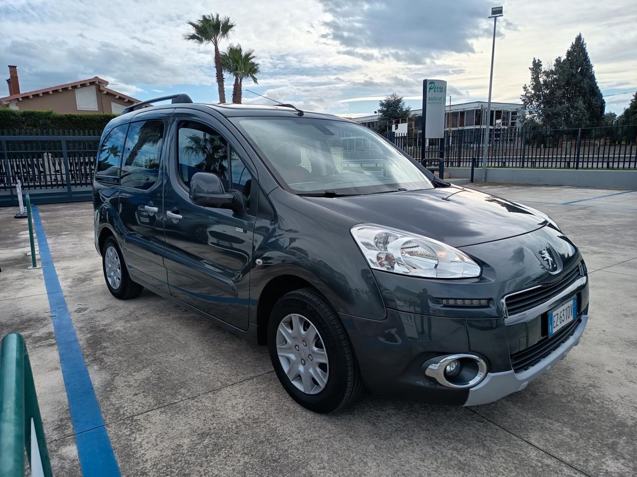 Peugeot Partner Tepee BlueHDi 100 Active