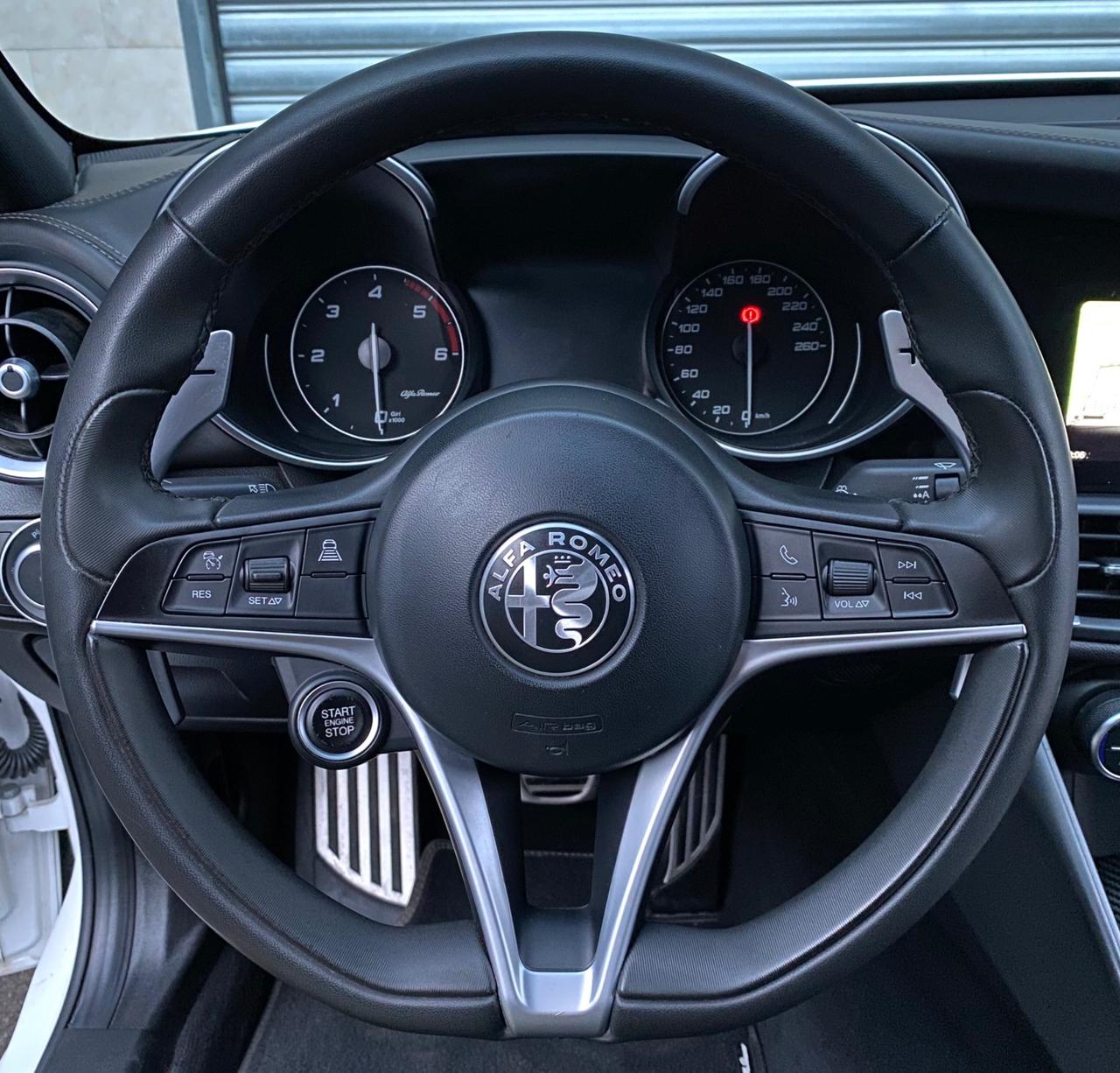 Alfa Romeo Giulia 2.2 210cv AT8 Q4/AWD Veloce Ti
