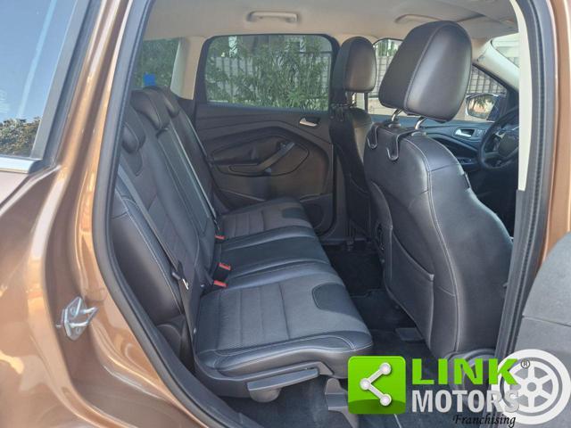 FORD Kuga 2.0 TDCI 140 CV 2WD Titanium