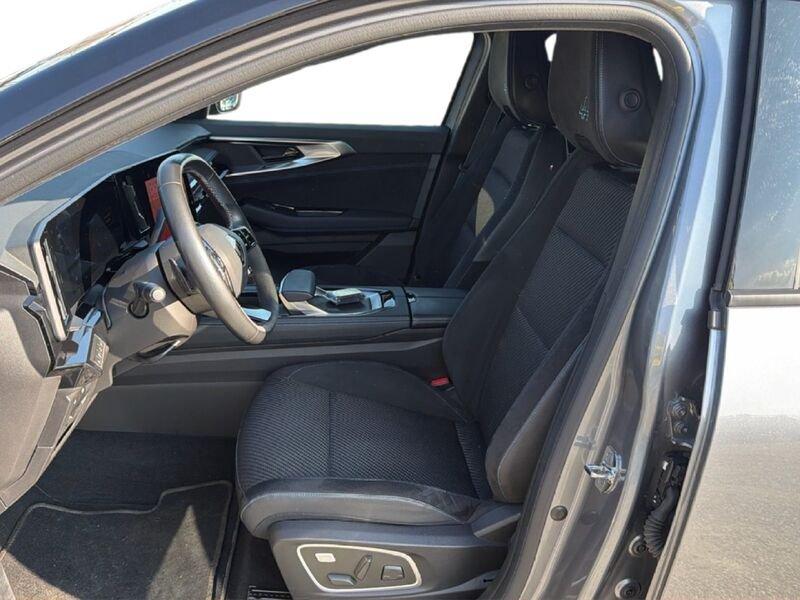 Renault Austral 1.2 E-TECH HEV 200 ICONIC ESPRIT ALP AT