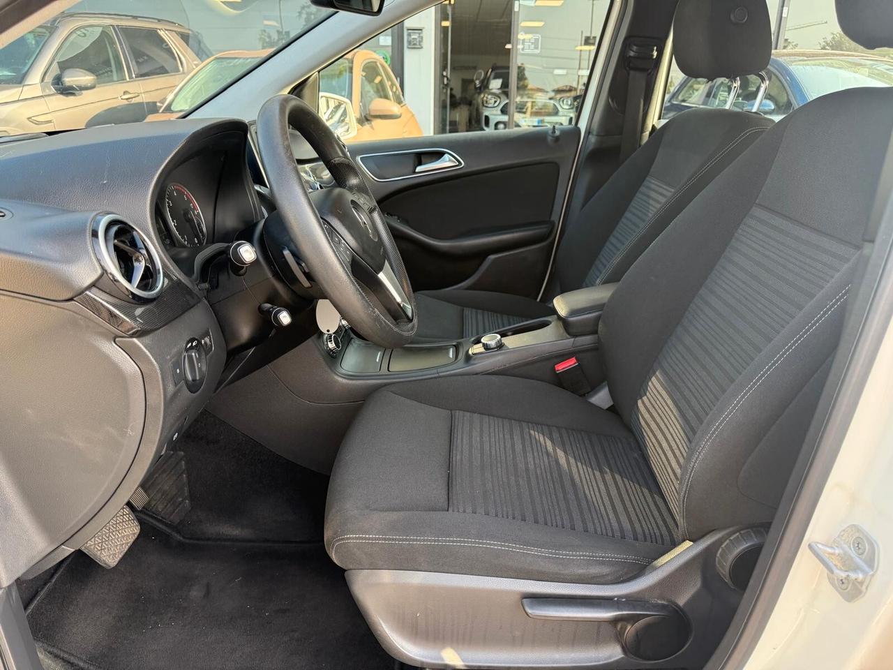 Mercedes-benz B 200 CDI BlueEFFICIENCY Premium