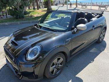 Mini 2.0 Cooper S Cabrio Yours Trim