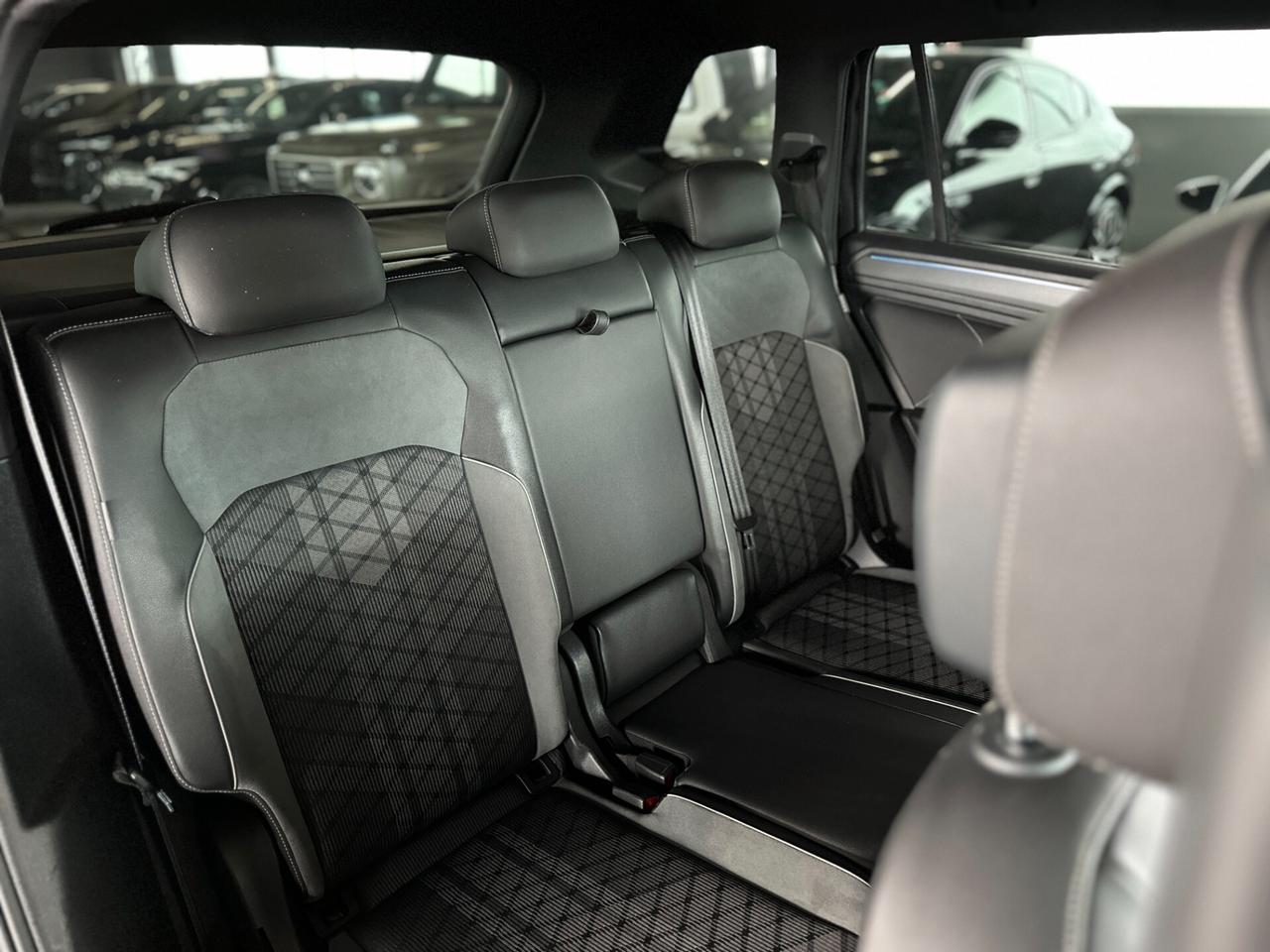 Volkswagen Tiguan Allspace 2.0 TDI 200 CV SCR DSG 4MOTION R-Line