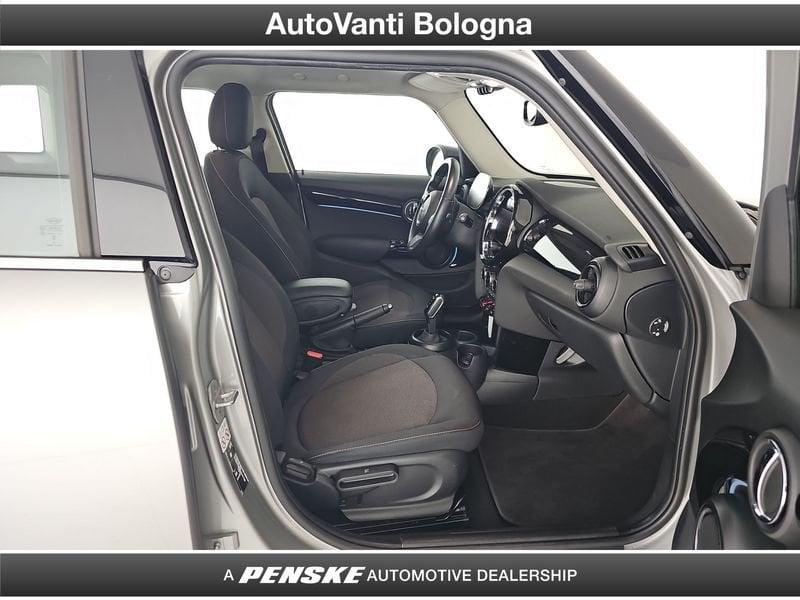 MINI Mini 5 porte Mini 5p 1.5 Cooper Essential auto