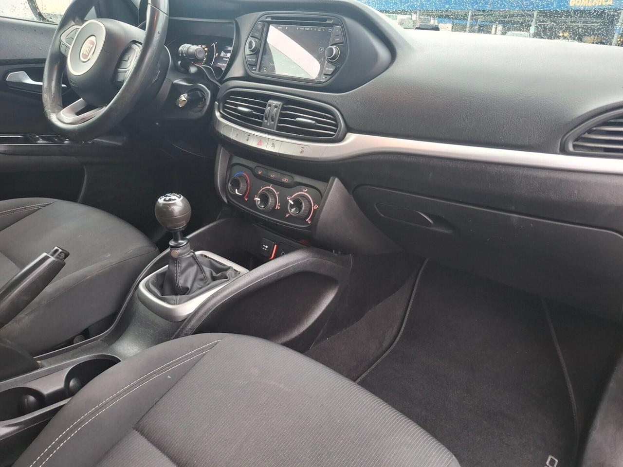 Fiat Tipo 1.4 T-Jet 120CV GPL SW Lounge-EURO 6b-