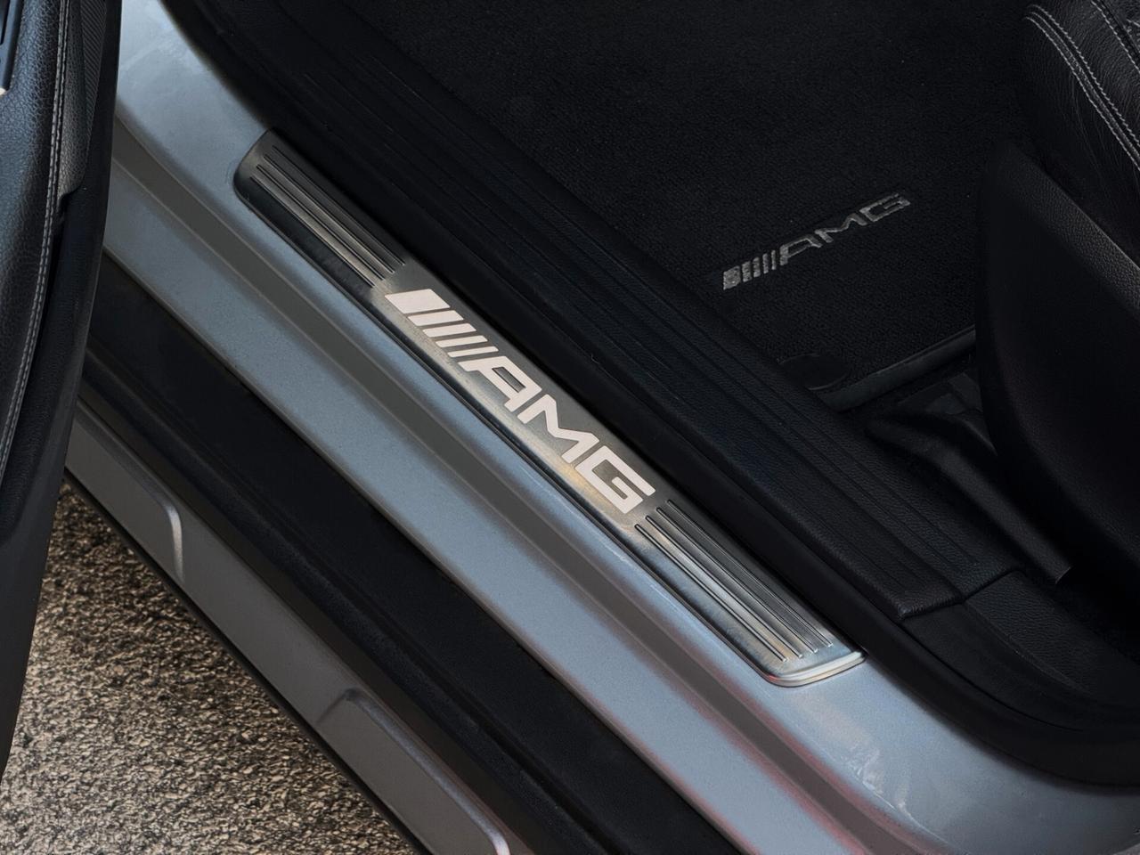 Mercedes-Benz GLA 45 AMG 4 MATIC 360CV CAM