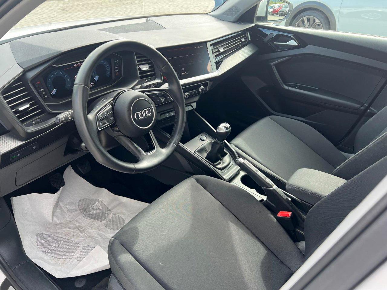 Audi A1 allstreet 25 TFSI Business