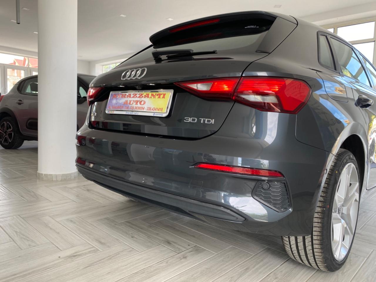 Audi New A3 SPB 30TDI 2.0D SPORT R18/FULL LED2022