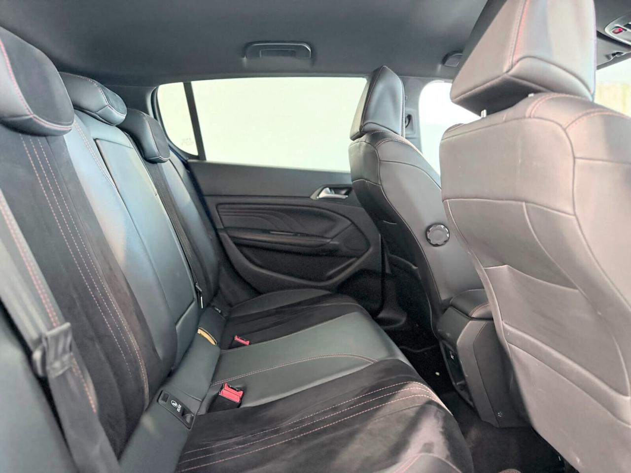 Peugeot 308 GT-LINE AUTOMATICA 180CV