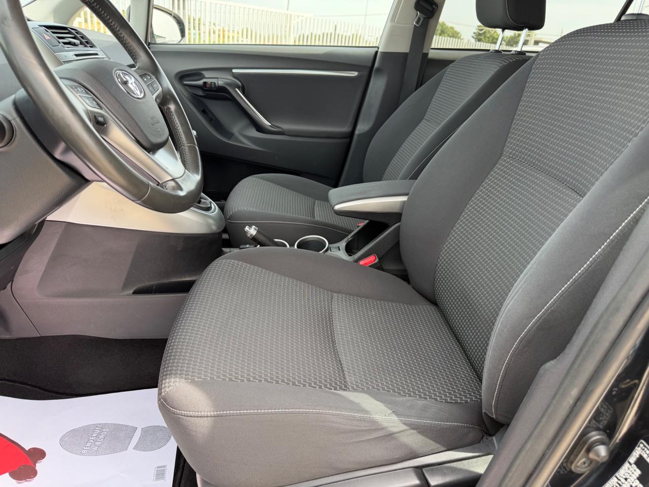 TOYOTA VERSO 1.6 D-4D 5POSTI FULL RETRO MY16