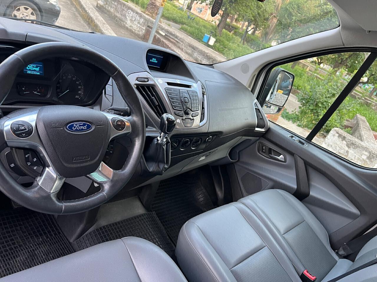 Ford Transit Custom 9 posti 2.2 TDCi 105 cv