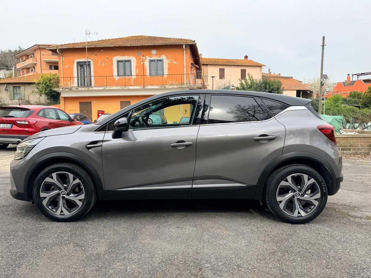 Renault Captur Full Hybrid E-Tech 145 CV RS Line
