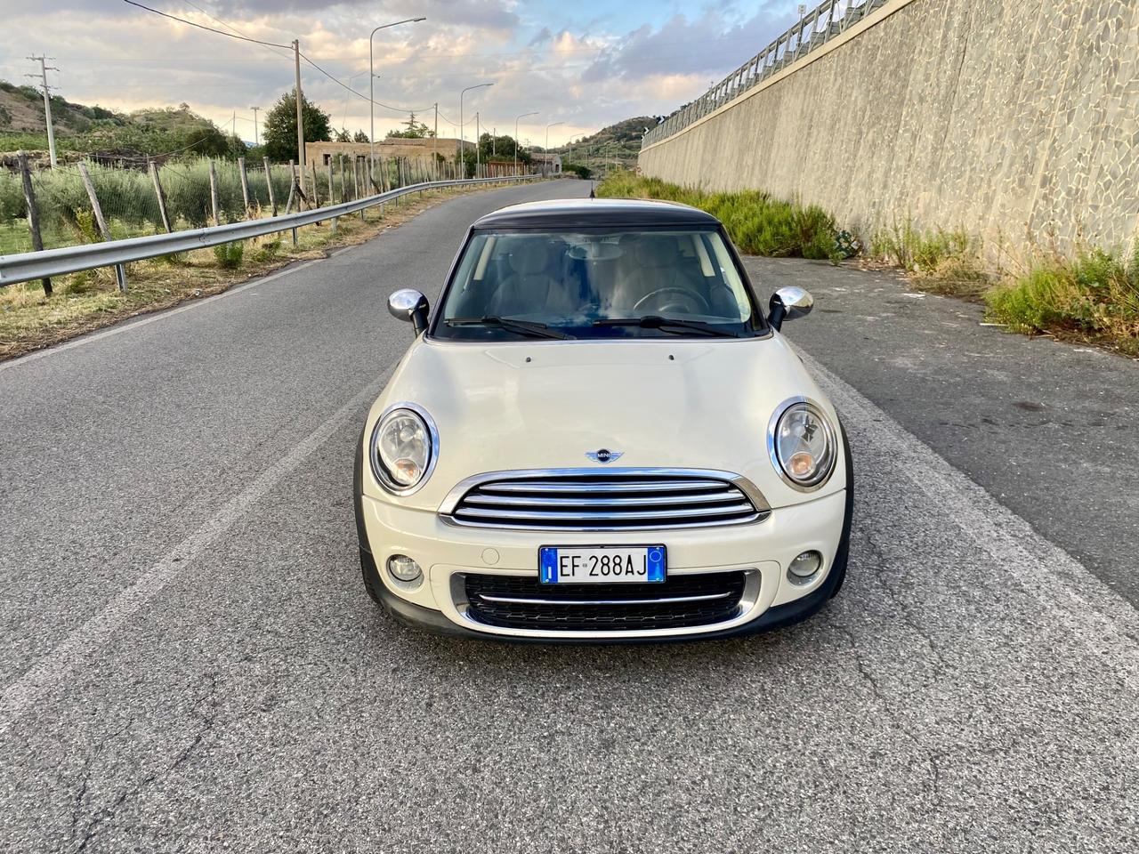 Mini Cooper 1.6 Diesel 109cv