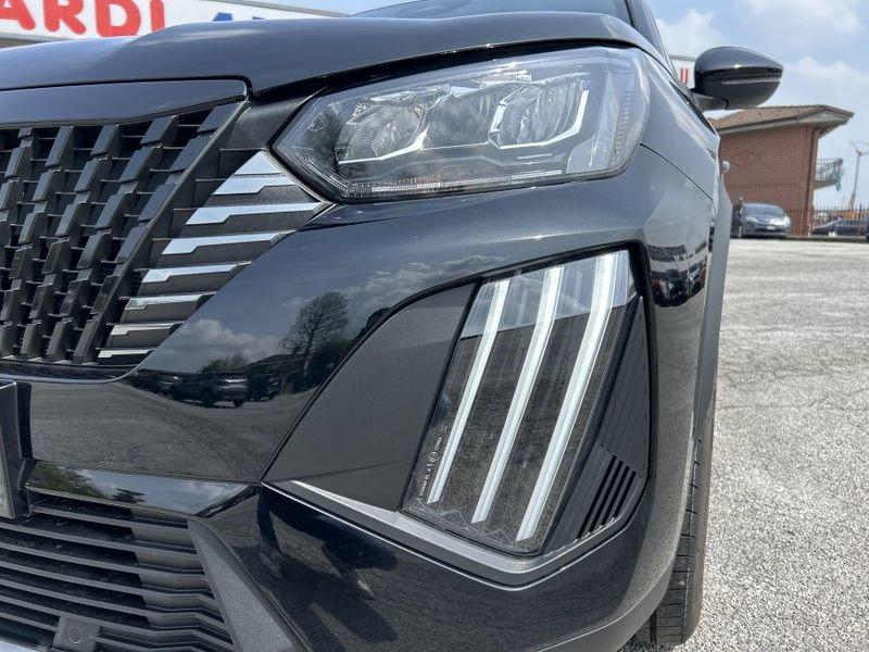 Peugeot 2008 PureTech 100 Allure NAVI + KEYLESS + CAMERA 360°