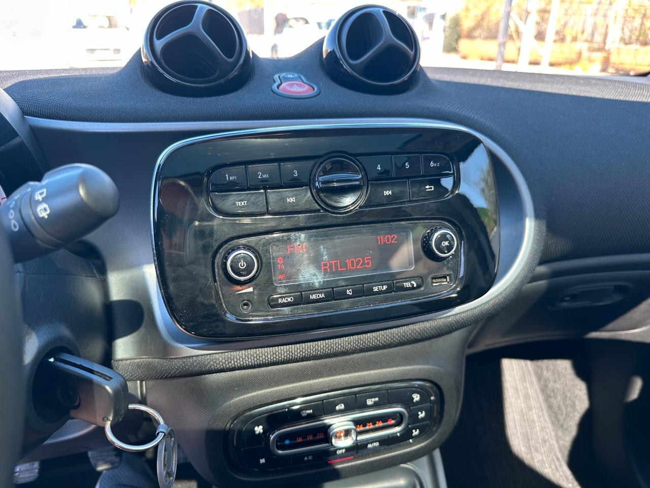 Smart ForFour 70 1.0 Basis Passion NEOPATENTATI
