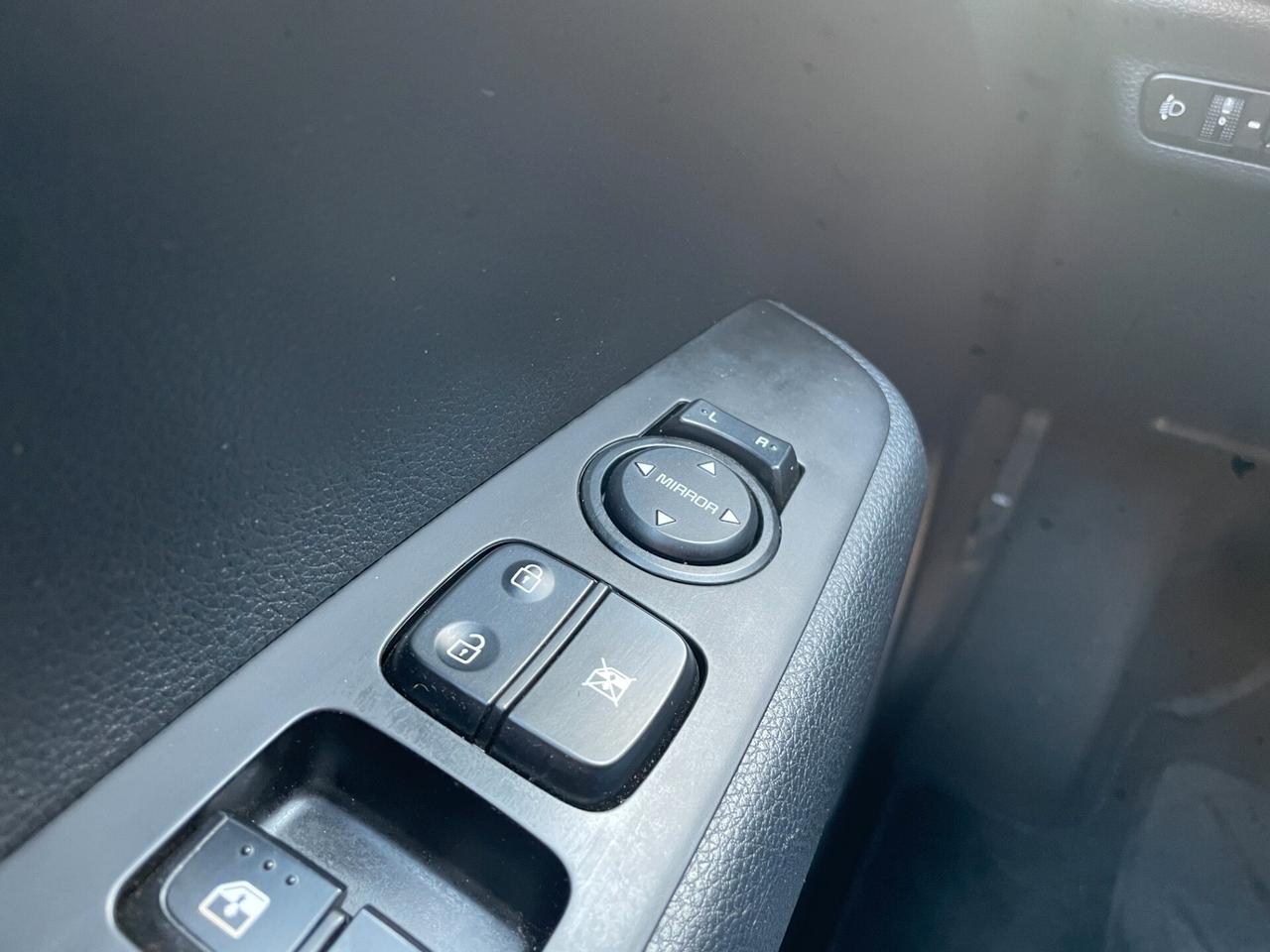 Kia Picanto AUTOMATICA - NEOPATENTATI