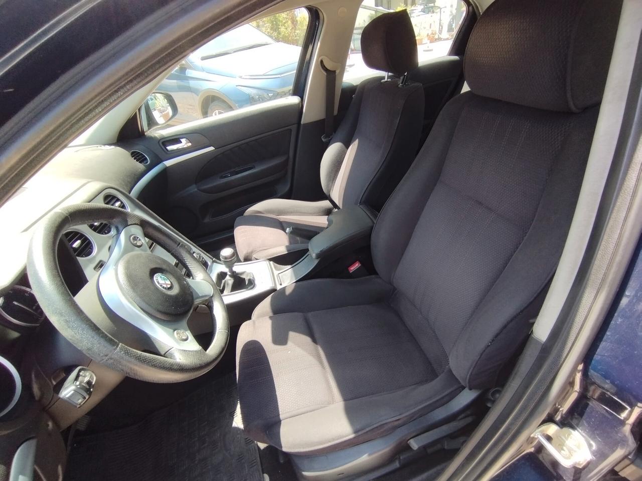 Alfa Romeo 159 1.9 JTDm 16V Progression