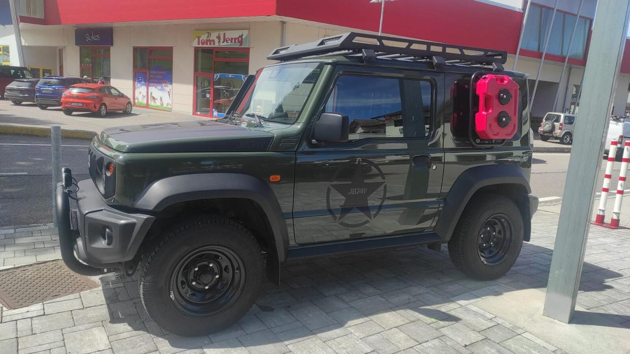 SUZUKI JIMNY 4X4 RIDOTTE 4 POSTI AUTOVETTURA GANCIO