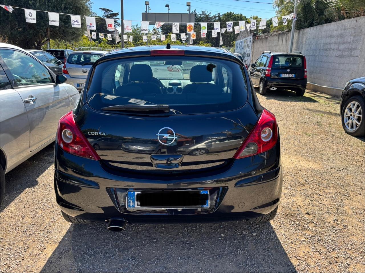 Opel Corsa 1.2 3 porte Club