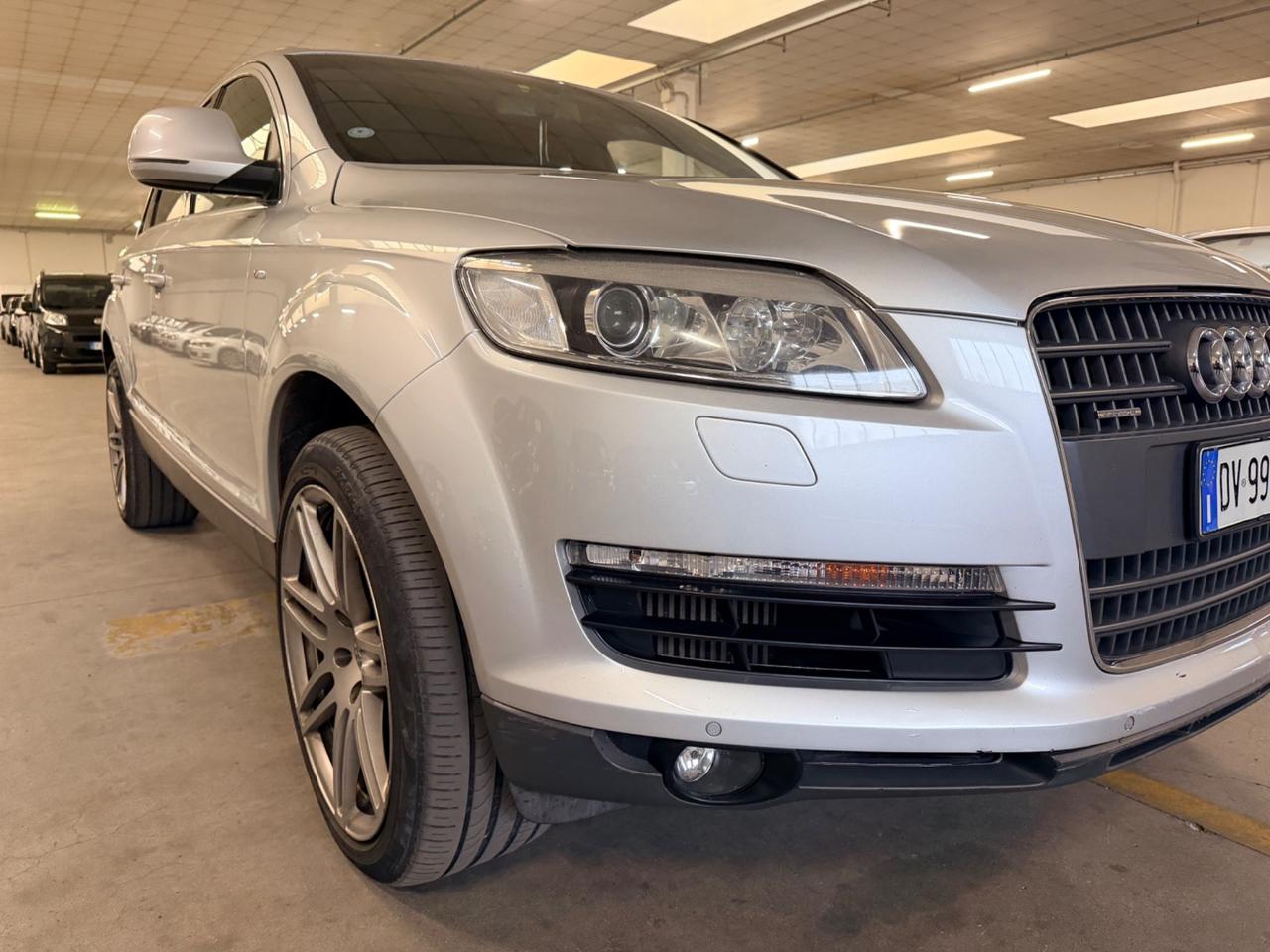 Audi Q7 3.0 V6 TDI 240 CV quattro tiptronic Advanced Plus