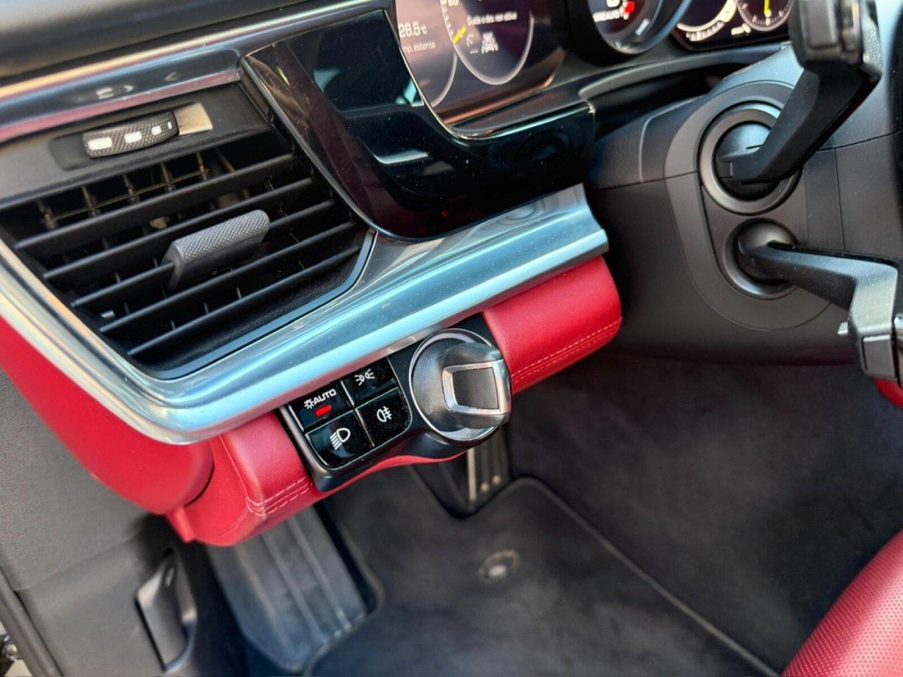 Porsche Panamera Sport Turismo 2.9 4 e-hybrid auto
