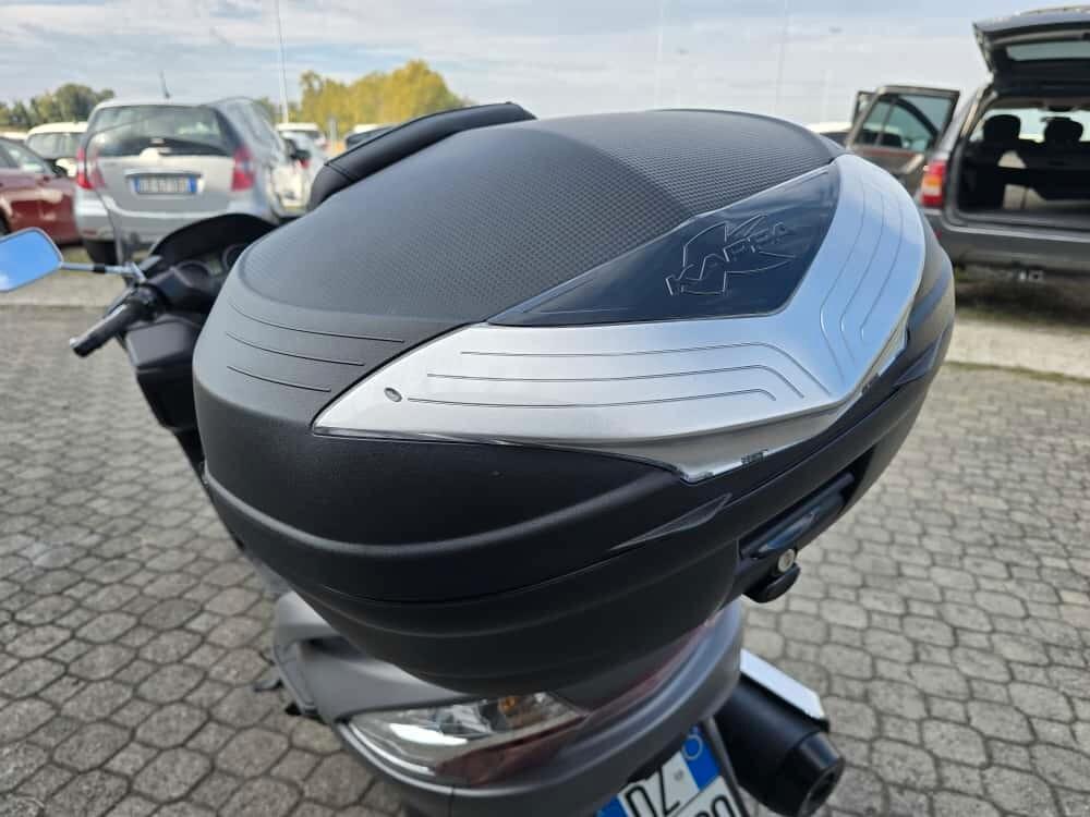Suzuki AN Burgman 400