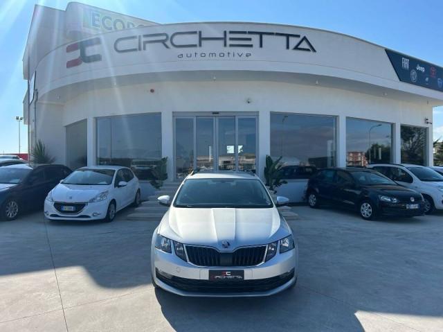 Skoda Octavia Station Wagon 1.6 tdi Executive 115cv dsg