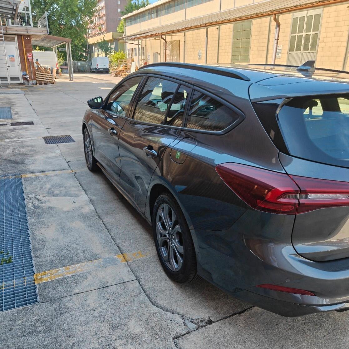Ford Focus 1.0 EcoBoost Hybrid 125 CV Powershift SW ST-Line Style