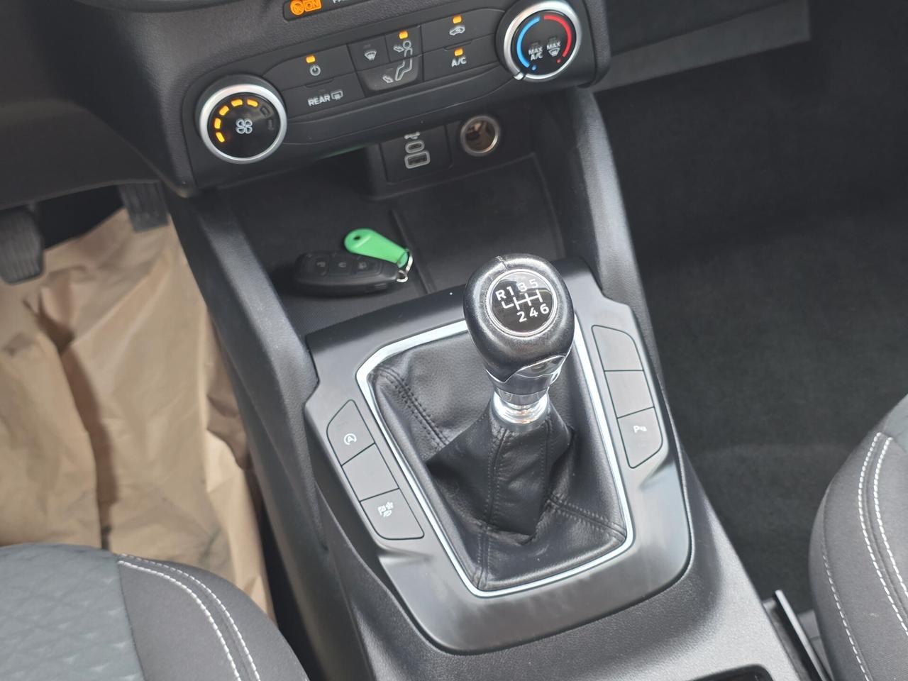 Ford Kuga 1.5 TDCI 120cv CONNECT