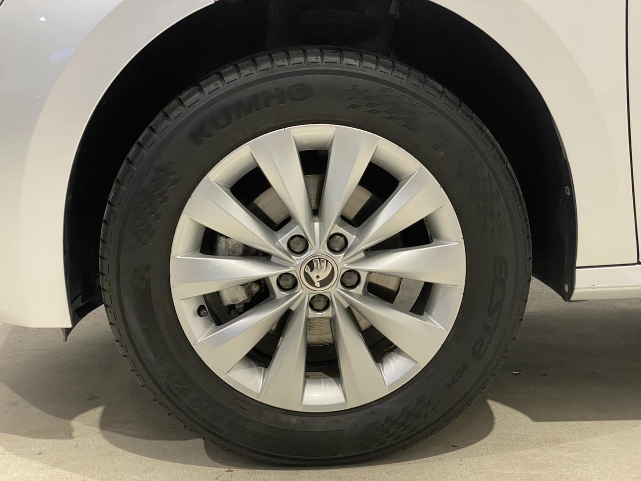 Skoda Kamiq 1.0 tsi 110cv ambition