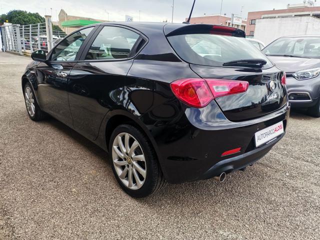 ALFA ROMEO Giulietta 1.6 JTDm-2 105 CV Distinctive