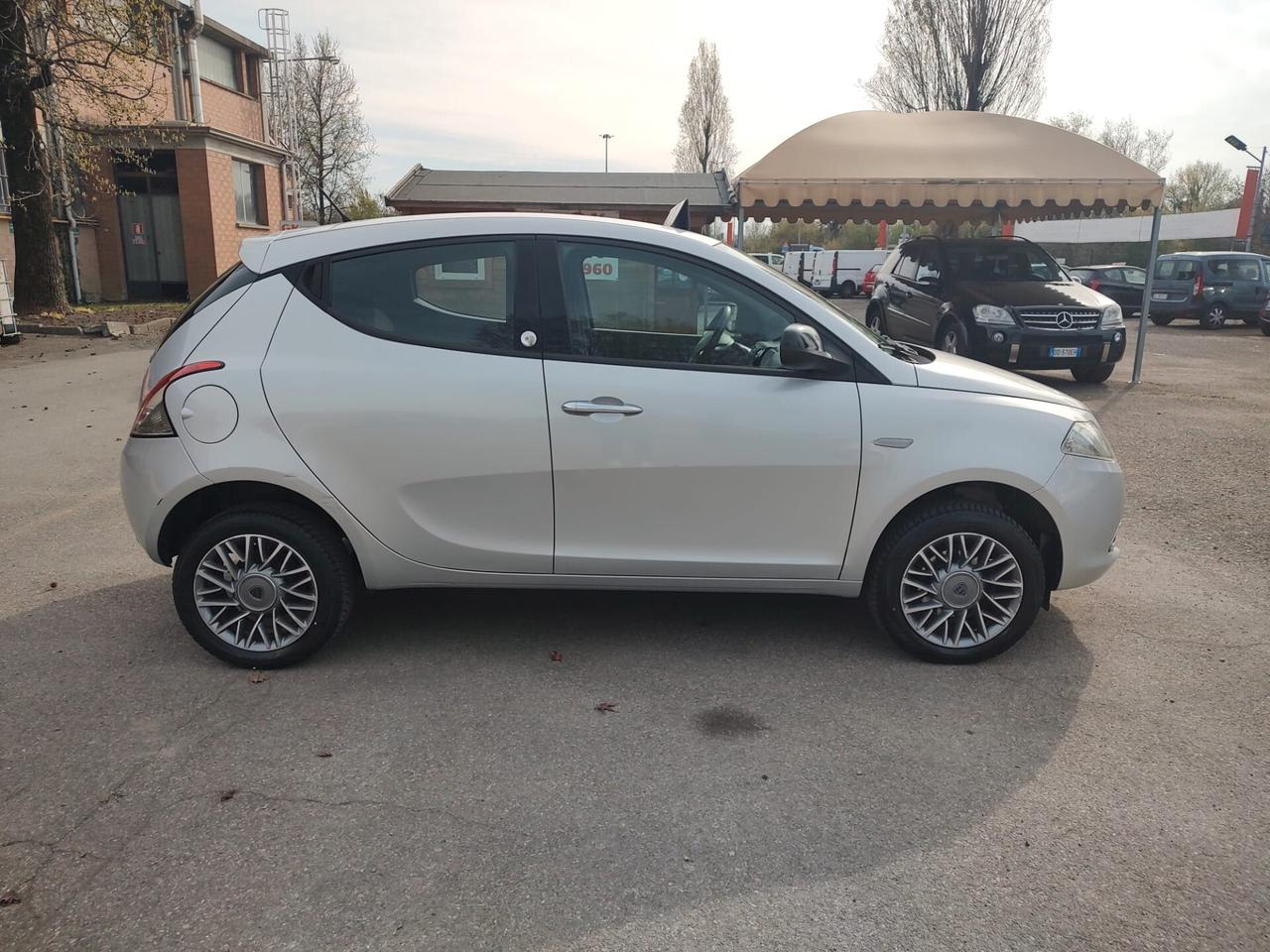 Lancia Ypsilon Elefantino 0.9 Eco Chic Twin air 80 cv Metano, OK NEOPATENTATI, GARANZIA L.12 MESI