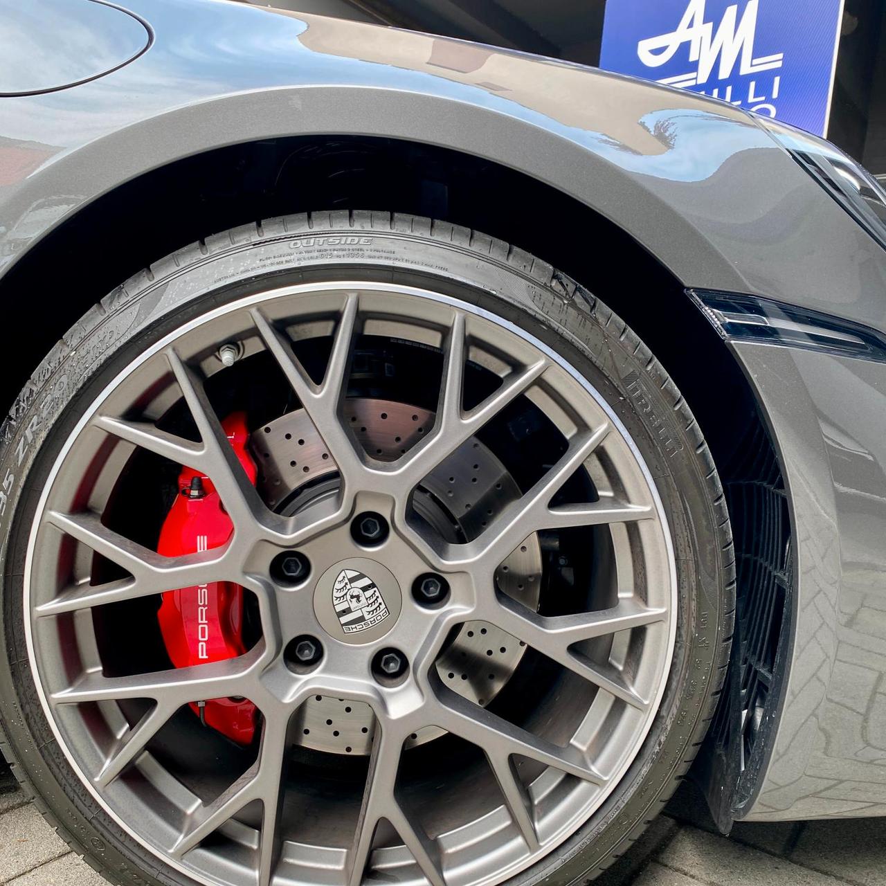 Porsche 911 Coupe 3.0 Carrera 4S auto