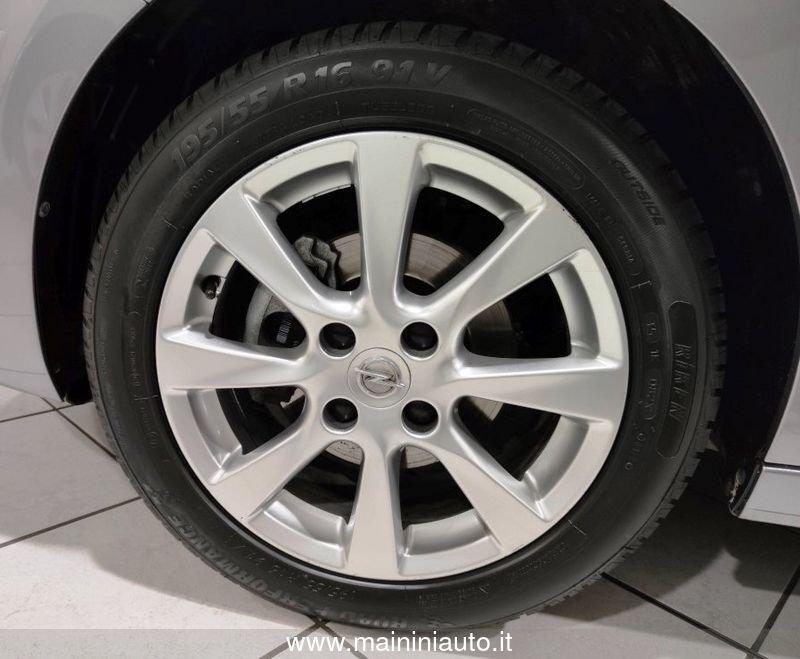 Opel Corsa 1.2 75cv Edition + Car Play