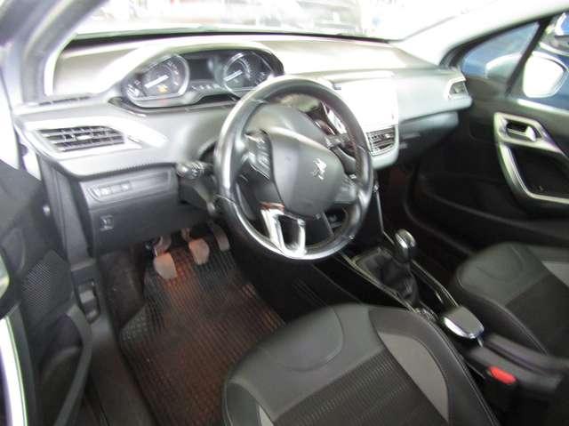 Peugeot 2008 1.5 bluehdi GT Line s