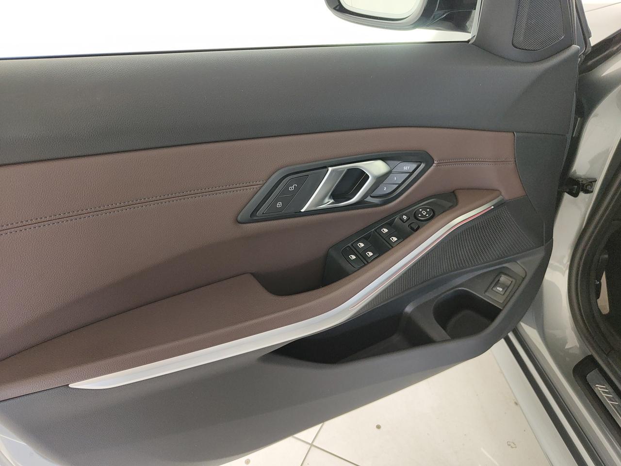 BMW M340d Touring mhev 48V xdrive MSport Pro auto