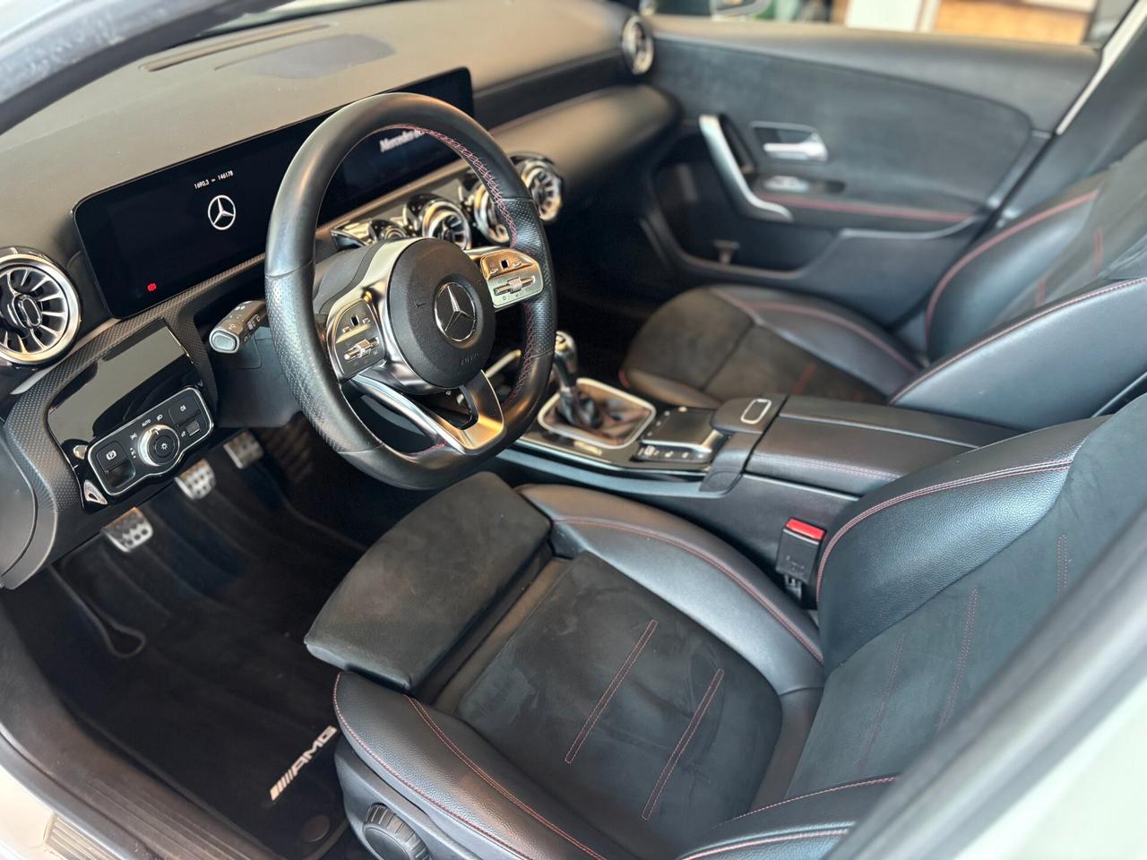 Mercedes-Benz A 180 Premium AMG LINE *PER NEOPATENTATI