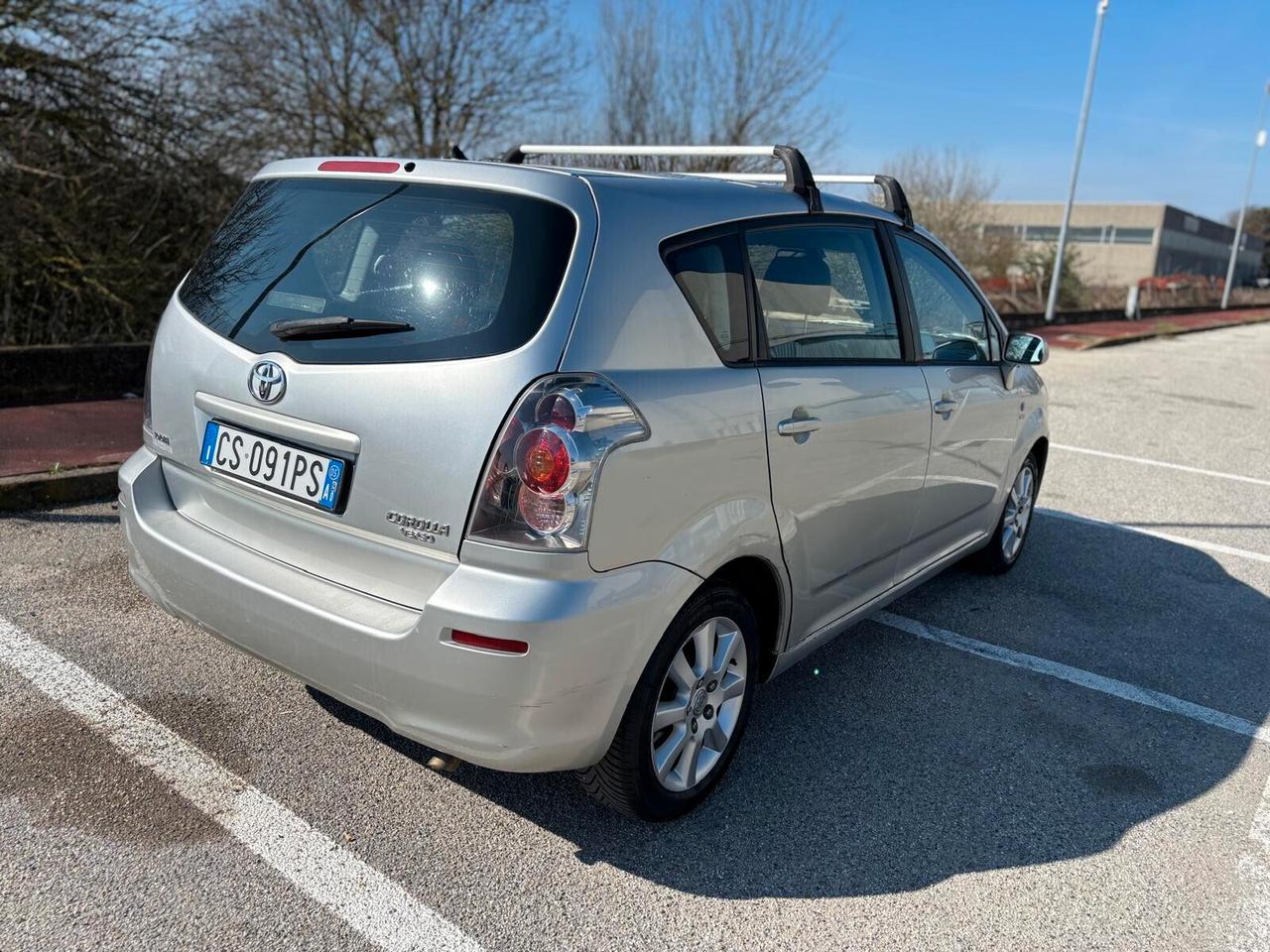 Toyota Corolla Verso 1.8 16V Sol 7 POSTI tagliandata sempre in concessionario toyota UNICO PROPRIETARIO